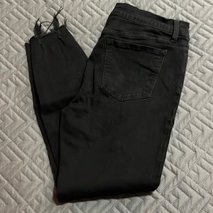 Eunina Black Skinny Jeans